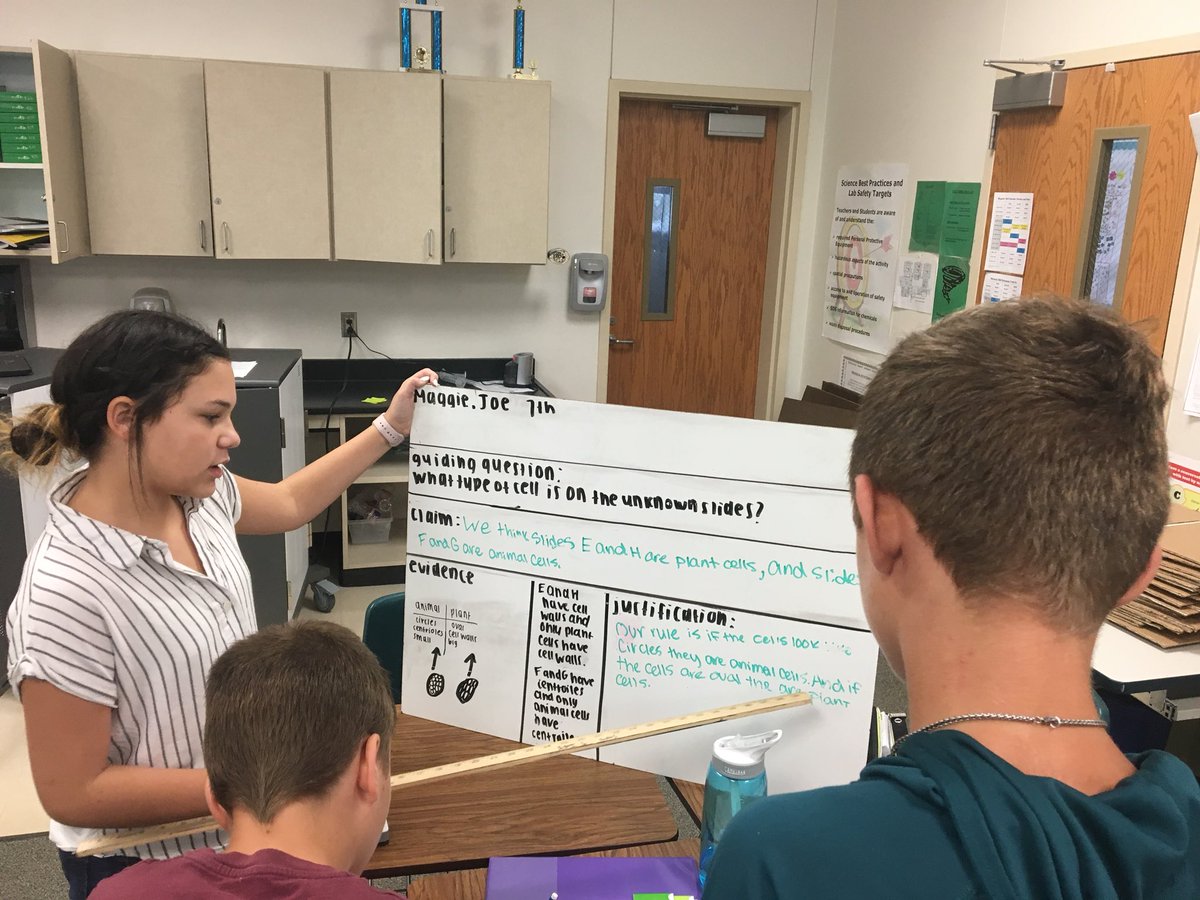schrammdlc's tweet image. We’re finishing up our Cells ADI lab! The students have improved so much from the first to the second lab! Thanks #argumentdriven for helping us to think for ourselves! #GriffinMSGators