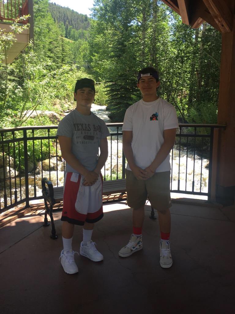 cribb_36's tweet photo. Happy birthday to big bro @Mack__28_  love ya hope today’s been nothin but great!❤️ https://t.co/8lPiOUxbNg