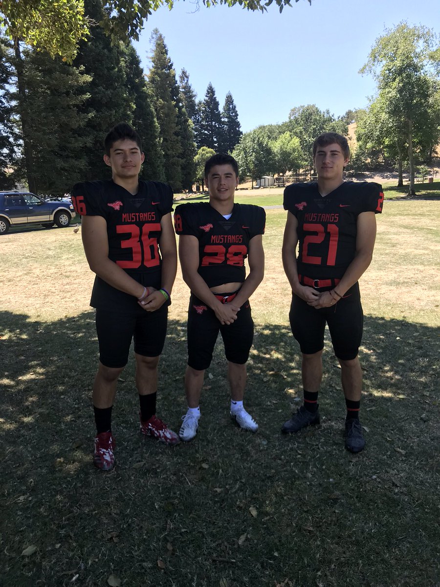 cribb_36's tweet photo. Happy birthday to big bro @Mack__28_  love ya hope today’s been nothin but great!❤️ https://t.co/8lPiOUxbNg