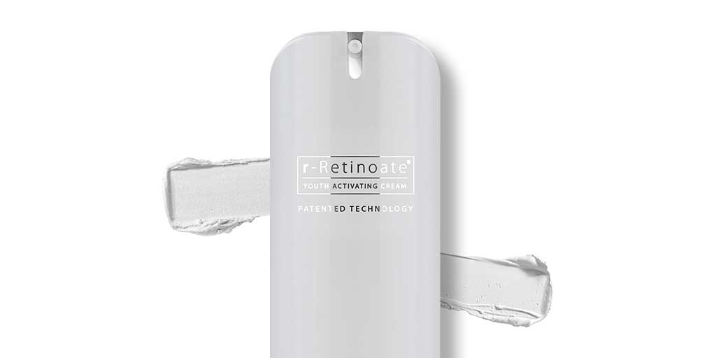 Medik8Mexico's tweet photo. El retinil retinoato es una molécula patentada por Medik8 que es 8 veces más potente que el retinol. Estimula la síntesis del colágeno y la renovación celular. Encuéntrala en r-Retinoate.
#retinol #beauty #loveit #healthy #beyondretinol #retinoate #Medik8 #cosmeceutico #pielsana https://t.co/9uK0zTD3VB