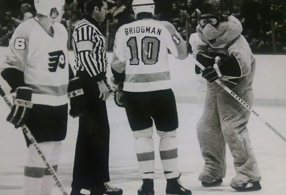 hockey old flyers mascot