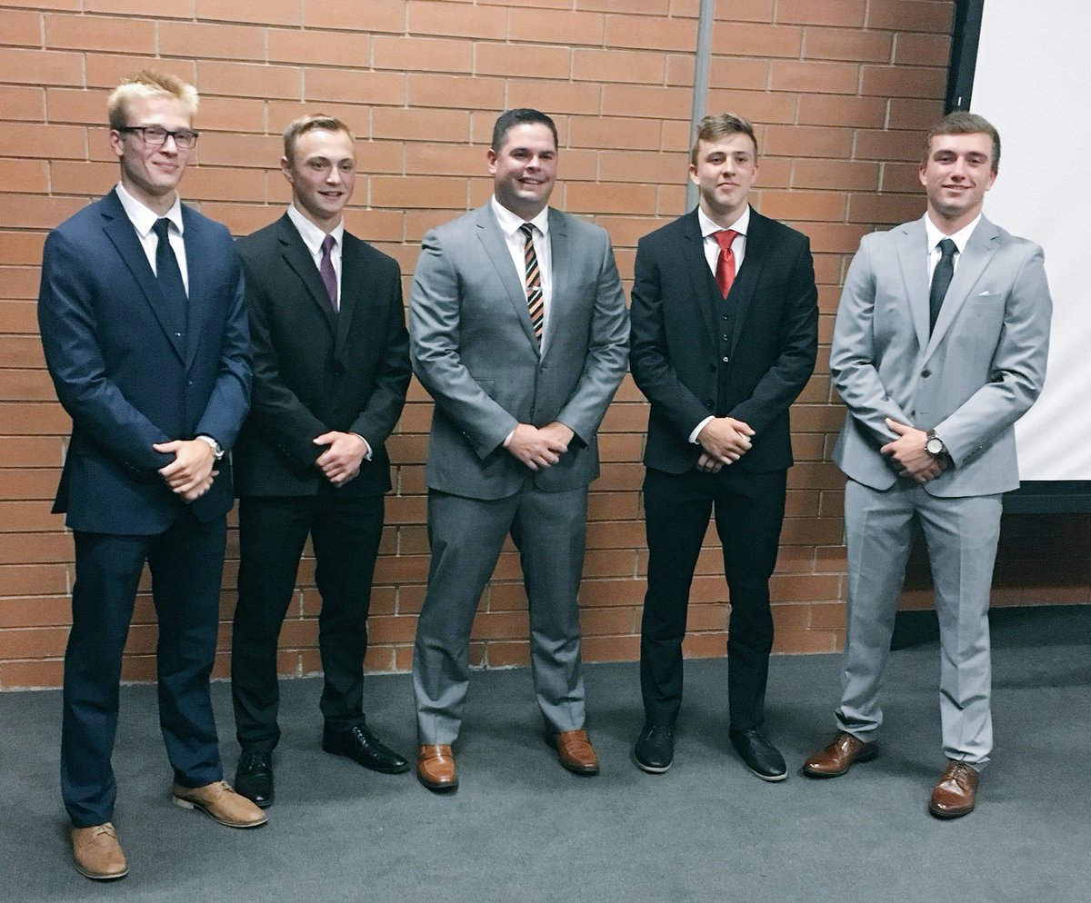The_Coach_Fish's tweet photo. Good looking crew representing the FB team tonight!! I’m very proud of these young men!! https://t.co/7trbBSEEC5