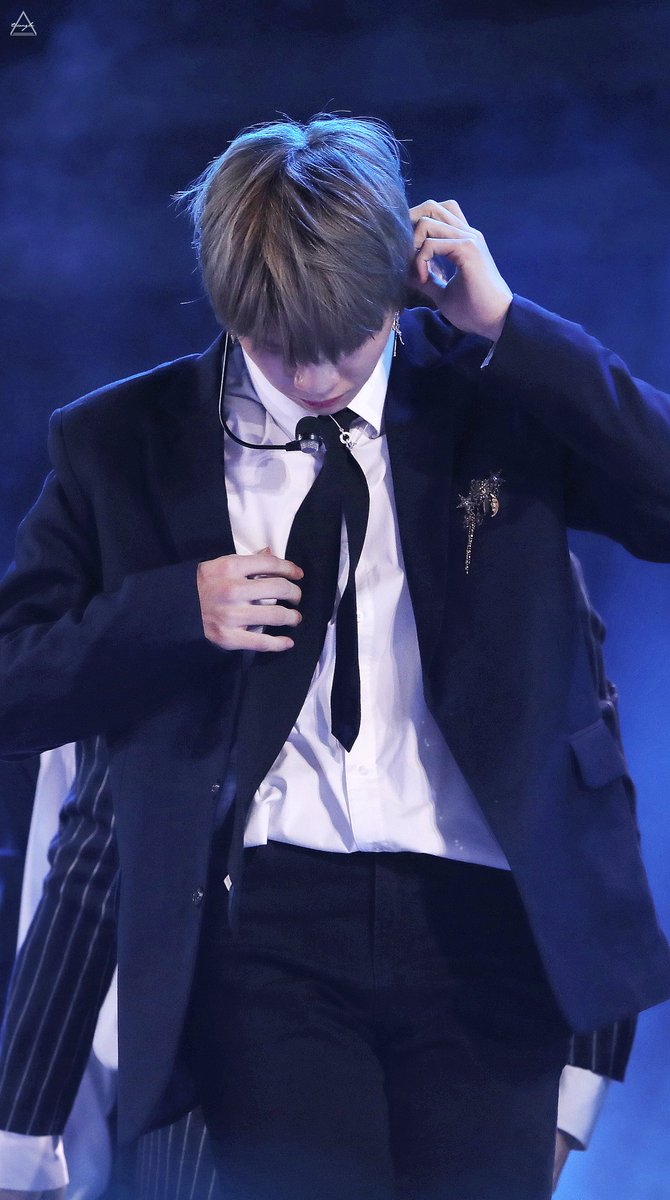 triangle051's tweet photo. 녤친력 뿜뿜

180905 DMC Festival
#강다니엘 #KangDaniel #WANNAONE #Daniel #켜줘 https://t.co/fu9v4sifZi