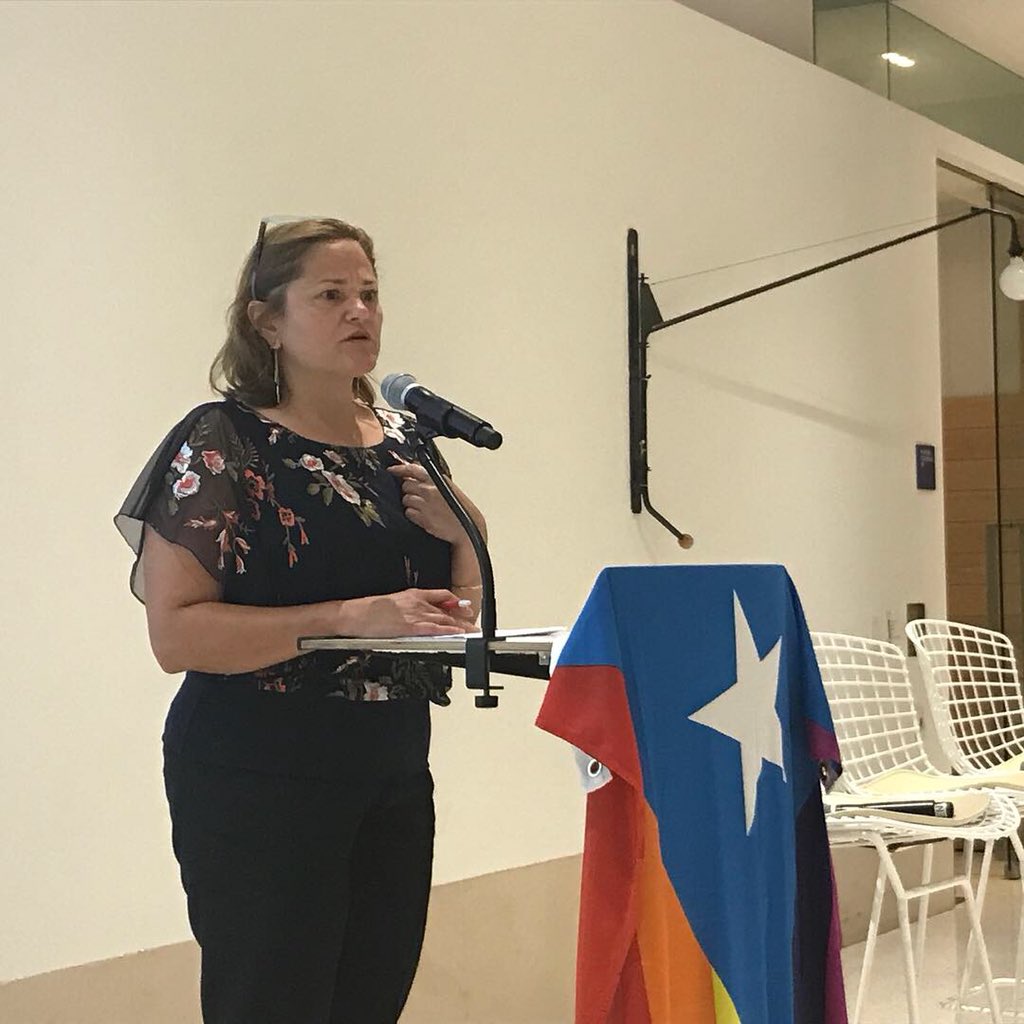 ReconstruyeQ's tweet photo. We are grateful to all who joined us tonight in DC to honor Puerto Rico. As @MMViverito said, while tomorrow opens wounds from Hurricane Maria that have yet to heal, we must be in this fight for the long haul. #365Maria #ReconstruyeQ 🇵🇷🏳️‍🌈 https://t.co/5m8Kk5gYzw