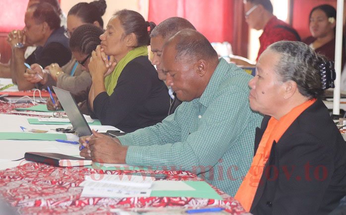 Government, stakeholders and farmers embark on a two-day dialogue to strengthen collaboration
mic.gov.to/news-today/pre…