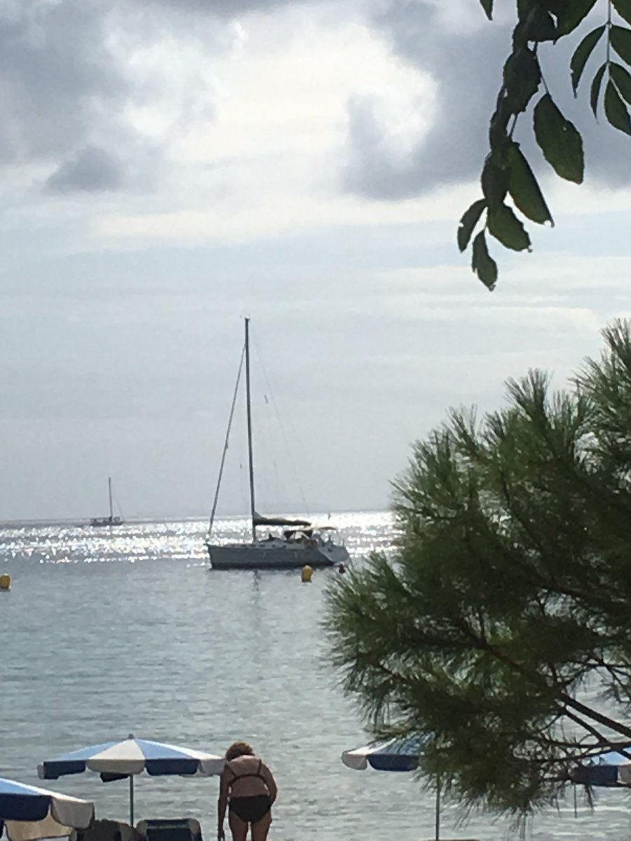 blaster986's tweet photo. Having great time on holiday https://t.co/rPhkxrhzcV