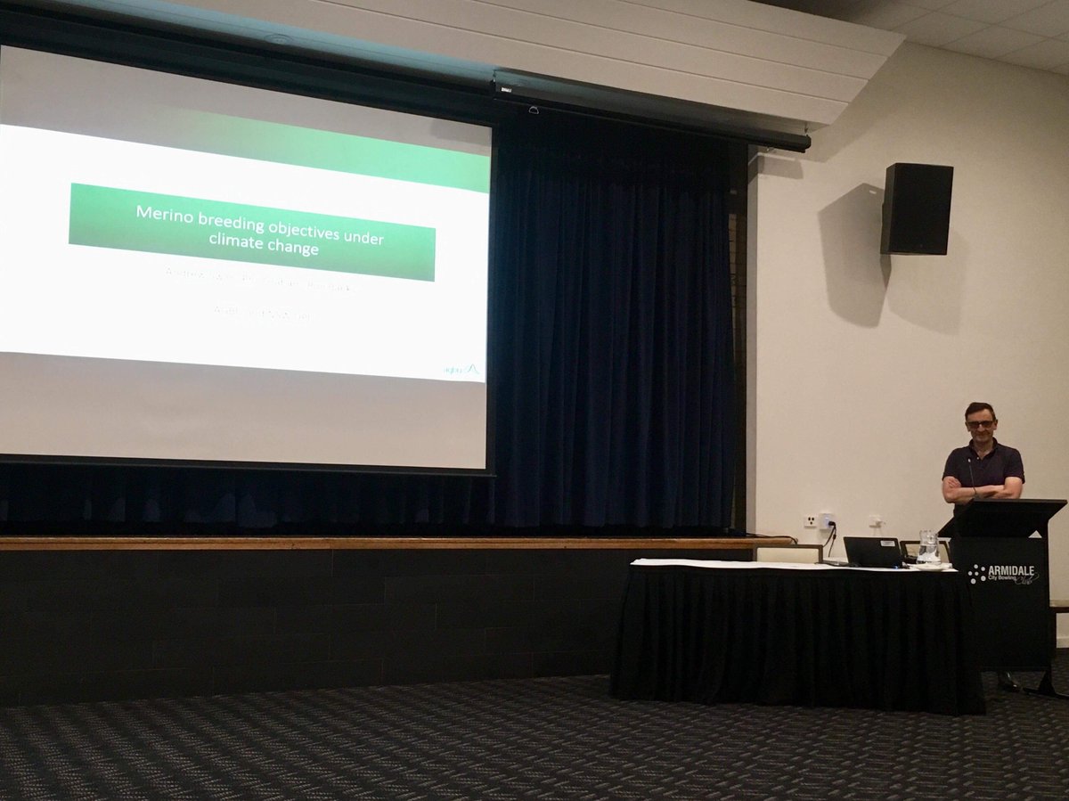 AGBU_GENE's tweet photo. @AGBU_GENE s Andrew Swan talking about "Sheep breeding objectives under climate change" at #BreedingFocus2018
#HeatStress #Sheep #ASBVs #EconomicIndexs https://t.co/sSygwXY0Ie