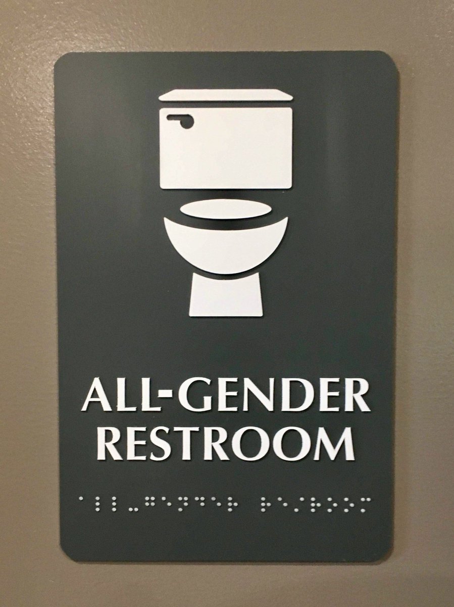 We noticed these signs at the @ReachSocietyBC building in #Ladner this week and think they deserve two thumbs up 👍👍 for awesome #inclusive design. 😊

#DeltaBC #Tsawwassen #NorthDelta #accessibility #diversity #allgender #inclusivebydesign