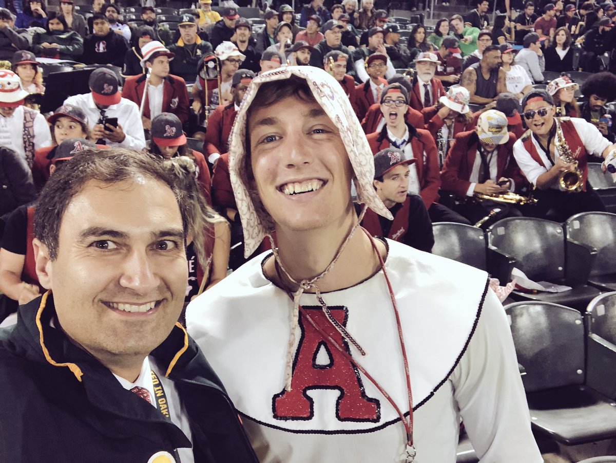 DaveKaval's tweet image. Big Thanks to the @lsjumb for bringing the energy tonight! @stanford #nerdnation 🌲🌲🌲💯💯💯⚾️⚾️⚾️ @Athletics