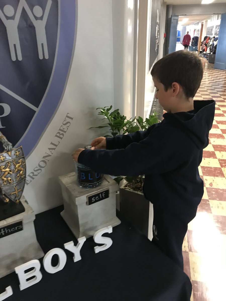 🌿Student eco leaders maintain and care for all of the plants and gardens in the school as part of our overarching sustainability inquiry 🌿 #allboysCBE #yycbe #yycbEdu #abed #ecofriendly #sustainability #SustainableSchool