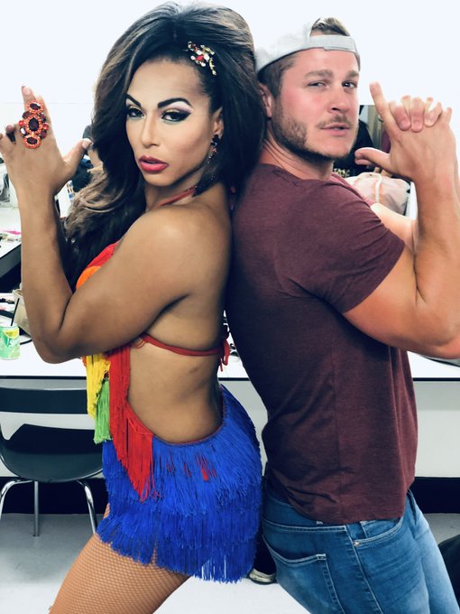 How lovely seeing my American sister and @LogoTV Fam @itsSHANGELA last night in Leeds. A funny, inspiring<a class="tags" target="_blank" title="On Twitter" href="/?out=eyJ0eXAiOiJKV1QiLCJhbGciOiJIUzUxMiJ9.eyJpYXQiOjE3MjA4MzY3NTQsImlzcyI6InR3cG9ybnN0YXJzLmNvbSIsIm5iZiI6MTcyMDgzNjc1NCwiZXhwIjoxNzUyMzcyNzU0LCJyZWRpcmVjdF91cmwiOiJodHRwczovL3R3aXR0ZXIuY29tL0xvZ29UViJ9.ON53q7HIdUcCcKylYpSWioLimSg_22h5vuDMj8jTEltsS24zuQRVaPOhc7d9cjZE_ygYiH714CiR0sjg1y3MuA">@LogoTV</a><a href="/tag/bitontheside"class="tags"><span>#bitontheside</span></a>