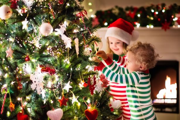 FrenchieMummy's tweet photo. Looking for brands 4 all the family to be featured on our Big Xmas Giveaway! If you're a brand &amp; you would like to be featured, please 📧cecile@thefrenchiemummy.com  #brandswanted #RT #pblogger #sponsoredpost #brandsrequest #thebloggershub #xmascomp
https://t.co/pWPfvDGBFT https://t.co/Kn4d4HxJCW