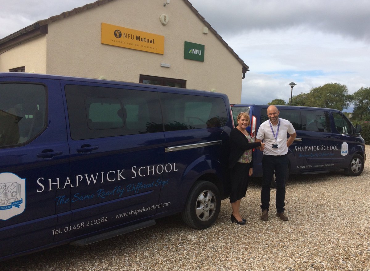 When two Somerset companies based here at Stables Business Park decided they no longer needed all their office furniture, they found the perfect home for the surplus desks and filing cabinets: @ShapwickSchool near Street.
stablesbusinesspark.com/blog/local-sch…