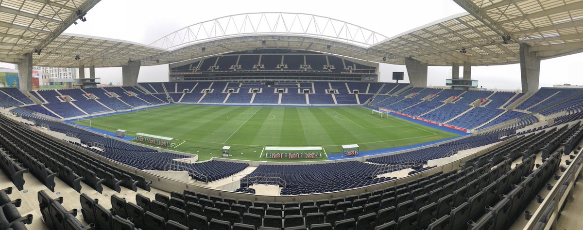 tej_panesar's tweet photo. Great to be on an LP Panel at the Smart Capital event in Porto. Venue a little larger than expected... #SCAP18 #BritishBusinessBank #BritishPatientCapital #britishbbank https://t.co/k0h9STg2gi