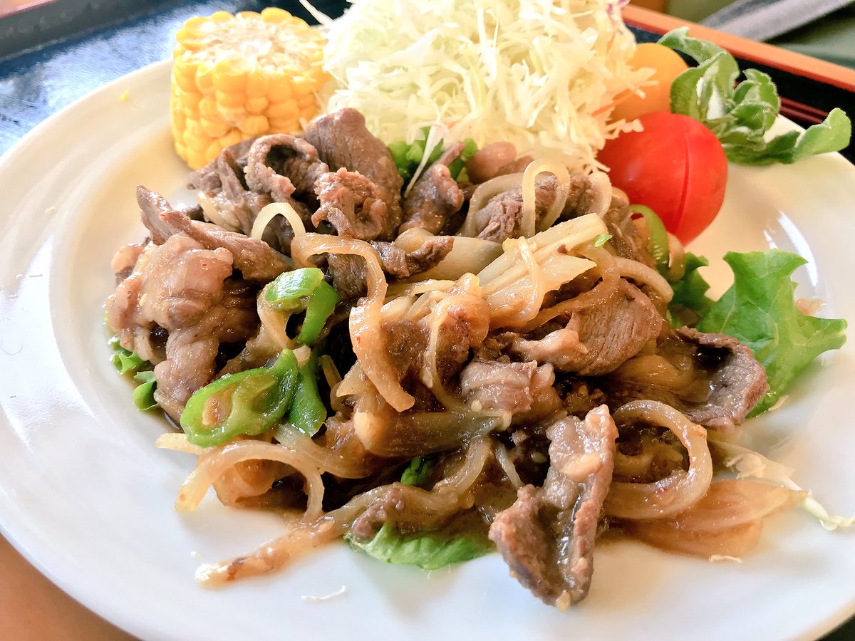ミッチー On Twitter 四季彩の丘でお昼ご飯 鹿ジンギスカン定食 鹿丼 鹿初めてたべるなり 鹿丼はクセなくて牛丼とさほど変わらなかったです 鹿ジンギスカンはちょいクセあって 俺はこっちの方が好き 鹿ジンギスカンがおすすめです お腹ペコリン部 Https T