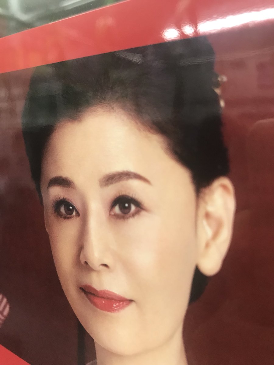 T 大地真央 美しい