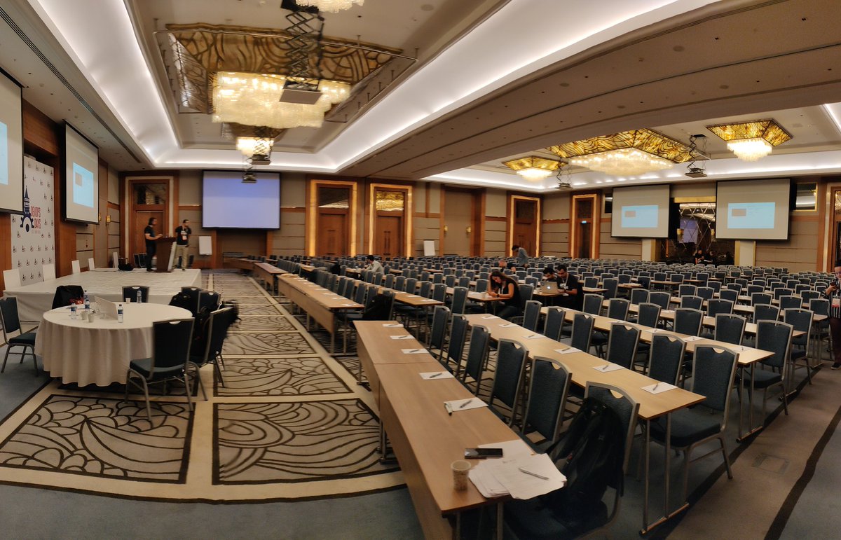 jnardiello's tweet image. Calm before the storm #DevOpsDaysİstanbul