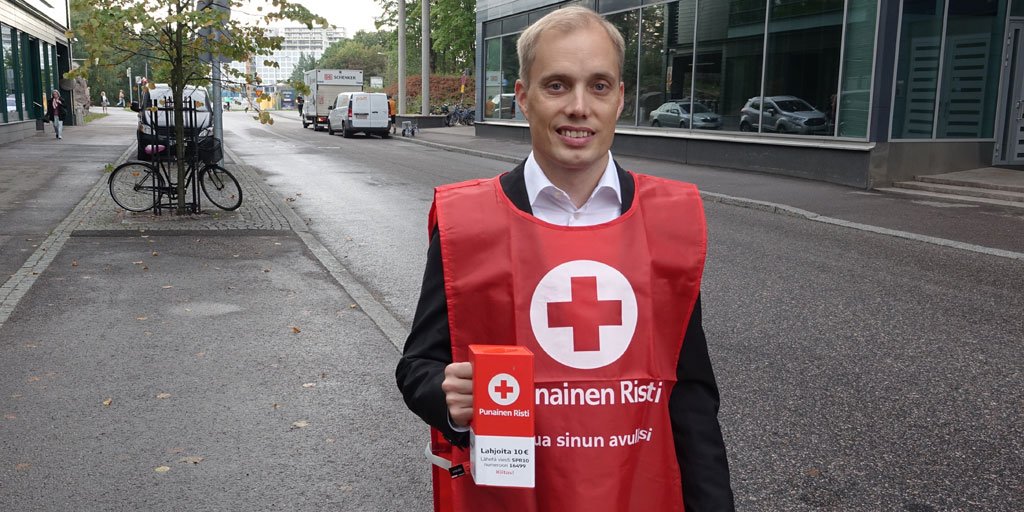 Tänään on käynnistynyt #Nälkäpäivä’keräys, jossa myös moni danskelainen on mukana lipaskerääjänä. #Lahjoita sinäkin MobilePaylla numeroon 1001 – tuplaamme eurosi 10 000 € asti! <a href="/PunainenRisti/">Suomen Punainen Risti</a> <a href="/MobilePayFI/">MobilePay Suomi</a>