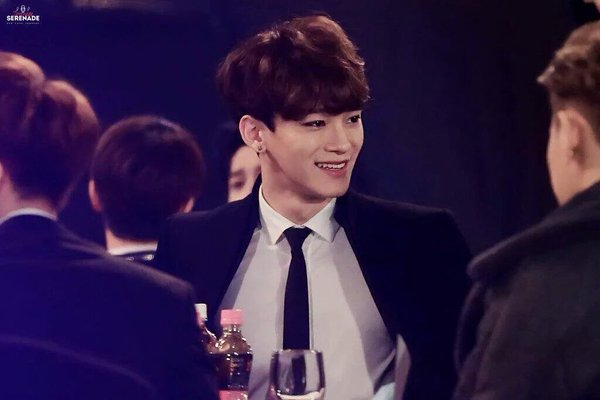 EXOChenDino's tweet photo. #EXOJD_BDAYCountdown #VisualDae #EXO #CHEN
Chen's physical features makes him standout among the crowd. High Cheekbones. Curly Lips. Long eye lashes. Heart warming eyes. A visual indeed. :3 https://t.co/N20uIgOTxD