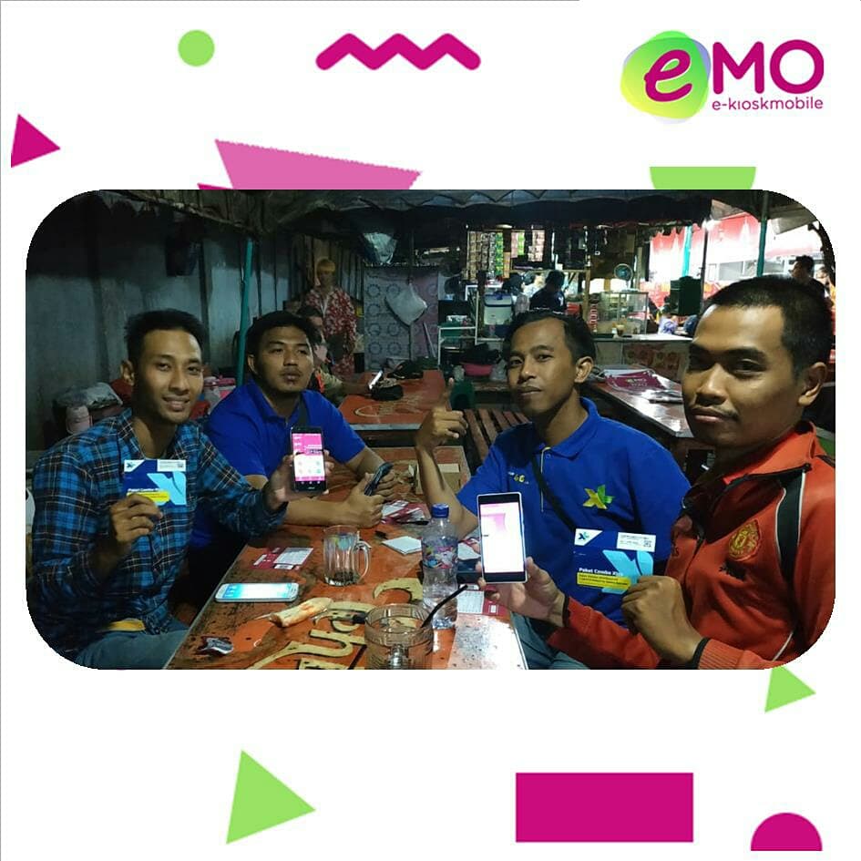 emokiosku's tweet image. Mau beli pulsa murah seperti mereka? Yuk, download EMO di play store sekarang! #pulsamurah #pulsaxl #pulsatelkomsel #pulsaindosat #pulsa3 #pulsathree #pulsaaxis
#pulsasmartfren