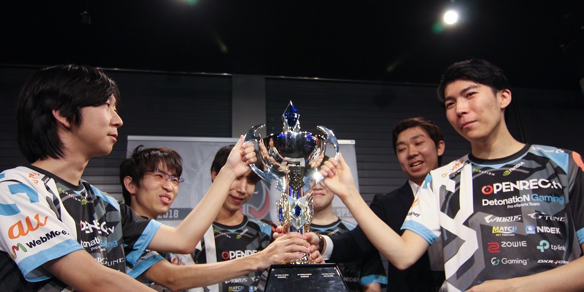 Japan league drafts teen