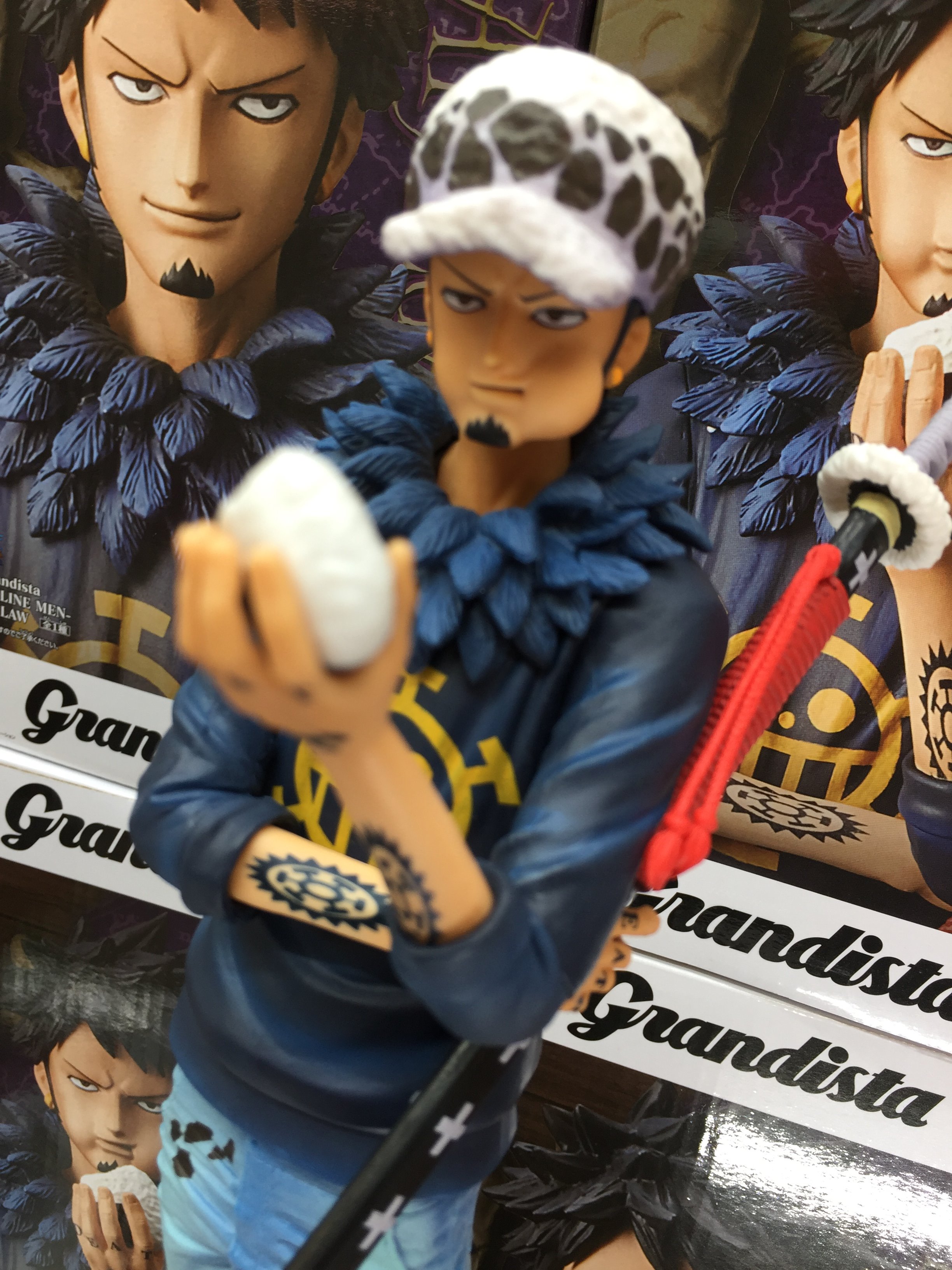 タイトーステーション 大宮店 ワンピース Grandista The Grandline Men Trafalgar Law ワンピースからローのフィギュアが久々登場です パーツ付け替えでおにぎり食べます W ワンピって感じがしていい換装です W タイトー 大宮