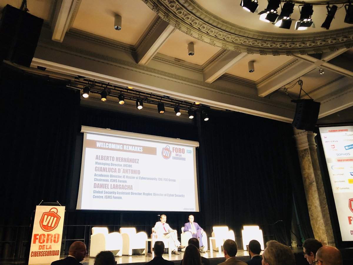 SuDigitalLawyer's tweet photo. Ya estamos en #ForoCiber7 de @ISMSForumSpain @MiriamG_  @SandraKaenzig #EcixTeam @EcixGroup https://t.co/L8OX8dtEZL