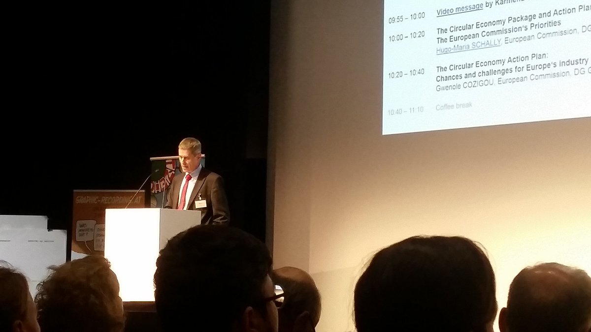 BMNT-Sektionschef Holzer leitet ein mit "CE is a task of waste management but goes far beyond Waste Management". Reuse is one issue to bring the Plan into life.  #eu2018#circulareconomy#erstecampus