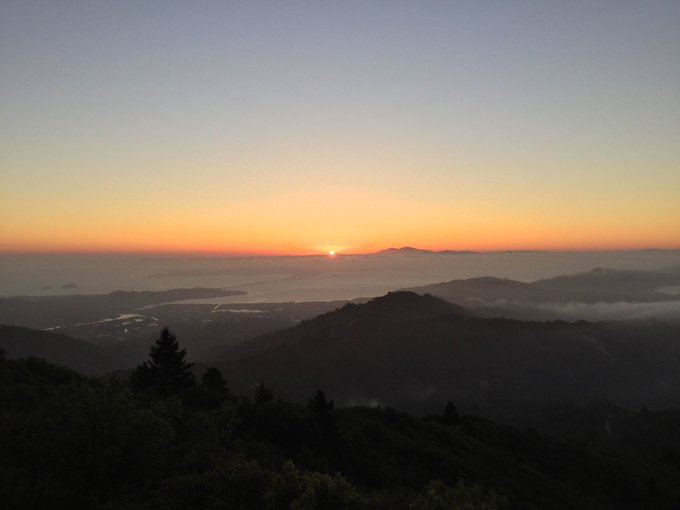 🌄 Completed my first Tam summit this morning! Thanks to @BryanTing for conversation, encouragements,<a href="/tag/run"class="tags"><span>#run</span></a><a href="/tag/runner"class="tags"><span>#runner</span></a><a href="/tag/runners"class="tags"><span>#runners</span></a><a href="/tag/getoutside"class="tags"><span>#getoutside</span></a><a href="/tag/trailrun"class="tags"><span>#trailrun</span></a><a href="/tag/summit"class="tags"><span>#summit</span></a>