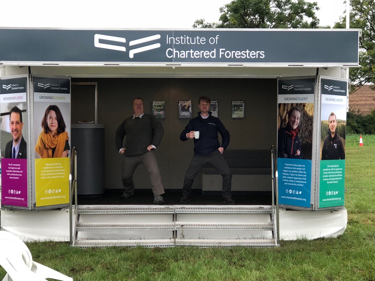 We’re here, we’re ready and the kettle is on. Come and say hello to ⁦@stuglen⁩ ⁦@BenSumMc⁩ ⁦@aglederer⁩ If just a cuppa isn’t enough, we’ve got #biscuits !!! #apf2018