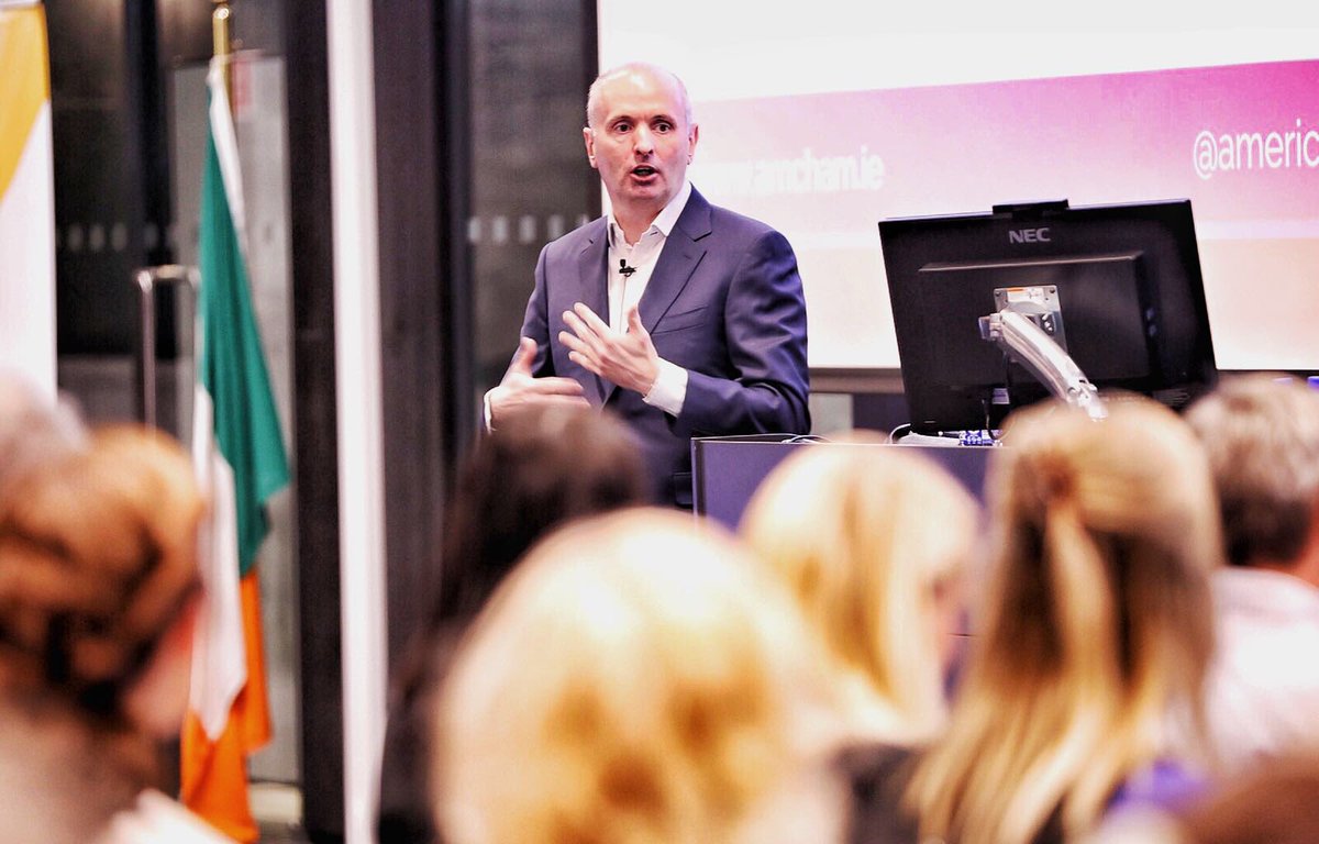 AmericanChamber's tweet image. Three core principles: Leading with clarity, leading with energy and inspiring, leading with success #learningedge ⁦@JamesocOConnor⁩ ⁦@Microsoftirl⁩