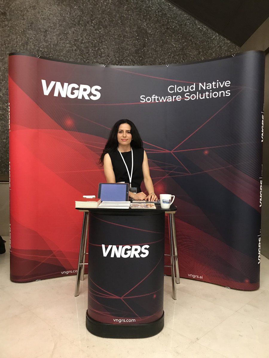 AyseKulabas's tweet image. #Devopsdaysistanbul tüm hızıyla devam ediyor.Teknoloji konuşmak için standımıza bekleriz. 😀✋#Vngrs @VNGRScloud #DevOps #Cloud