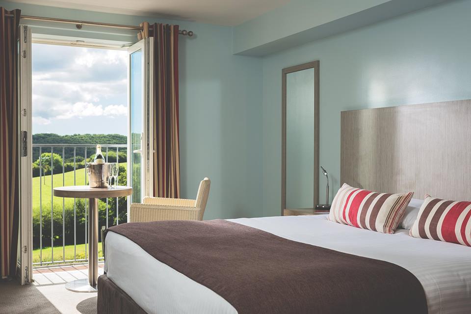 County Arms tweet media