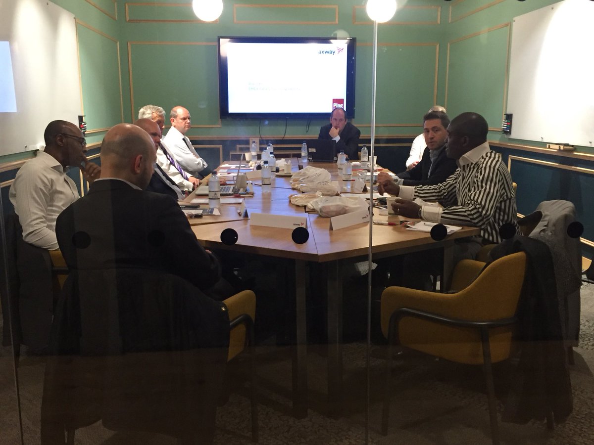 AxwayUKND's tweet photo. We have a full house at our API Talk in London. 

Let the discussion on API and cyber-attacks commence!  

#AxwayUKND #AxwayAPITALK https://t.co/PXUfdV45hK