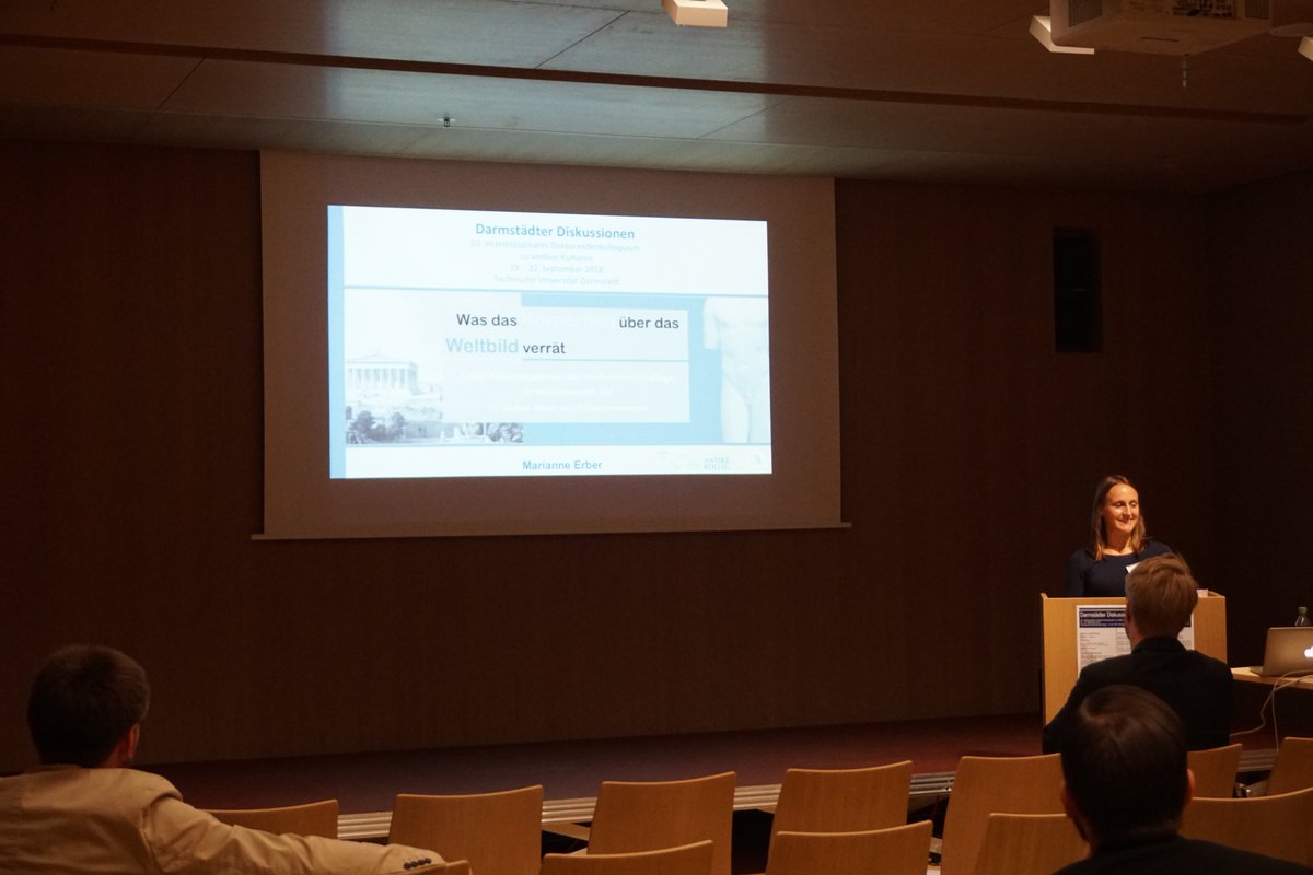 DD-Tweets tweet media