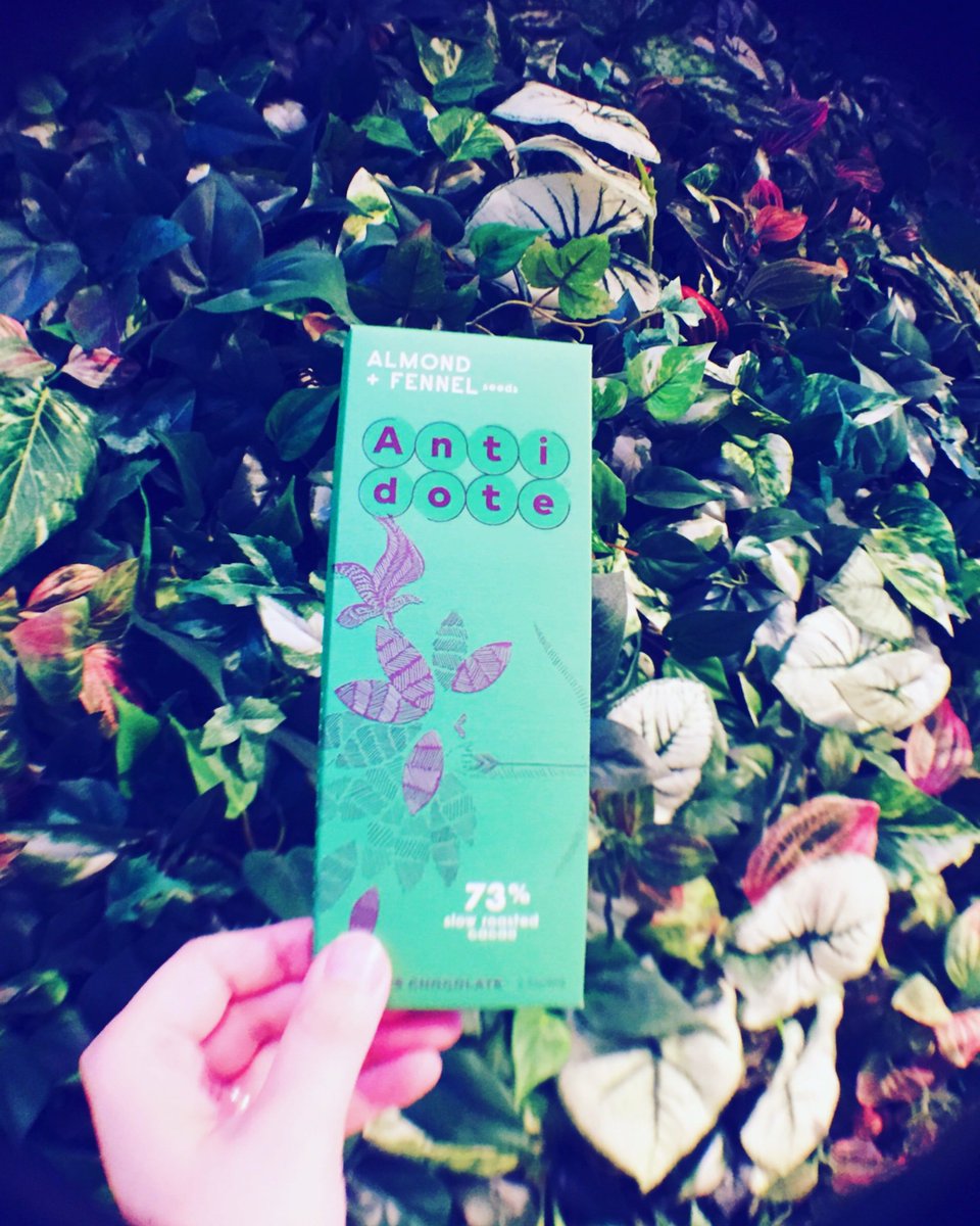LamageSns's tweet photo. ま〜るく撮れたかな?
#chocolatdelegame #beantobarchocolate #beantobar #チョコ #チョコレート #スイーツ #名古屋 #名古屋駅 #名駅 #中村区 #中村 #antidotechocolate #fineandraw #marou #chocolateorganiko #chocolatmadagascar #chocstars https://t.co/0pADaOCvKZ