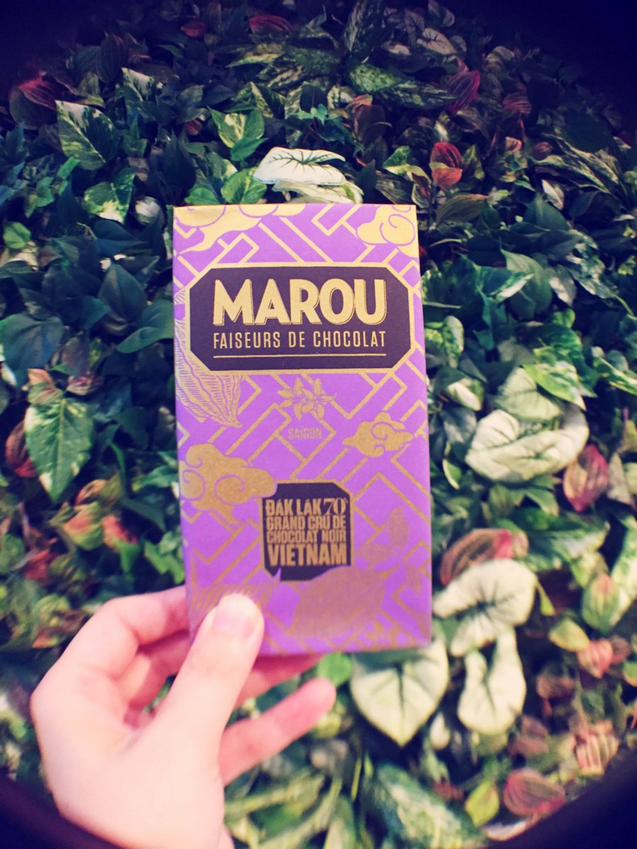 LamageSns's tweet photo. ま〜るく撮れたかな?
#chocolatdelegame #beantobarchocolate #beantobar #チョコ #チョコレート #スイーツ #名古屋 #名古屋駅 #名駅 #中村区 #中村 #antidotechocolate #fineandraw #marou #chocolateorganiko #chocolatmadagascar #chocstars https://t.co/0pADaOCvKZ