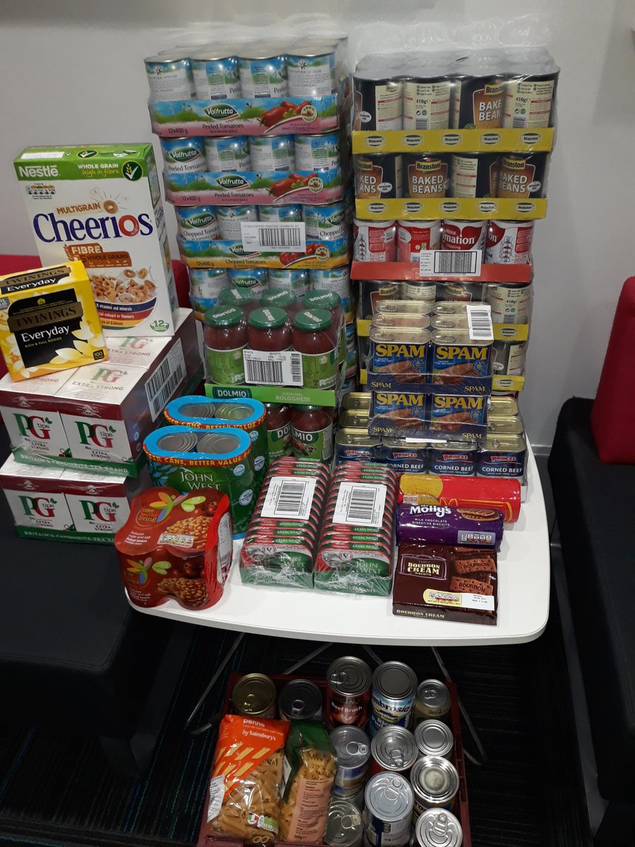RachelleW123's tweet photo. Huge well done to the staff at Enterprise House #fareshare #helpthehomeless #leedscitycouncil #LCC https://t.co/SDnCPKDchI