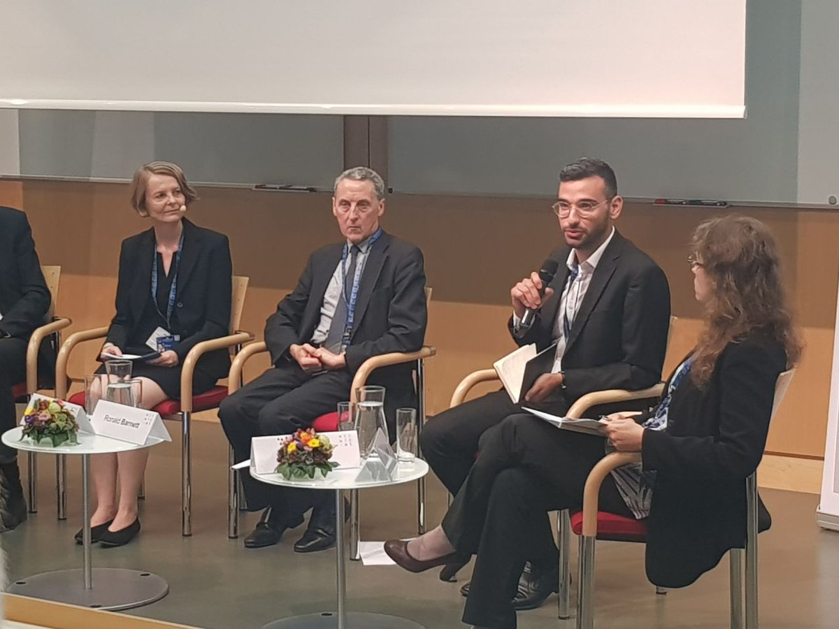 ESUtwt's tweet photo. "We can only achieve a student centred approach to #HigherEducation if #students are involved in decision-making processes and seen as an equal part of the academic community" @RobertNapier95 , Vice-President of ESU at #eu1028at conference on #highereducation @EU2018AT https://t.co/9cgEYZmETI