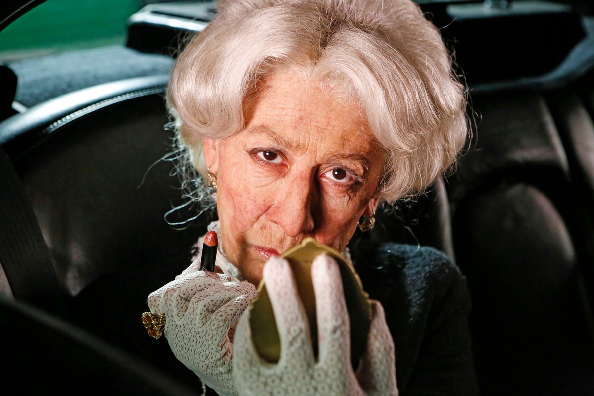 #ascoltitv: in prima serata sul <a href="/nove/">NOVE</a> oltre 350.000 telespettatori per il secondo episodio di #CQFP #ComeQuandoFuoriPiove con <a href="/VirgiRaffaele/">Virginia Raffaele</a>, 3° programma più commentato della serata!