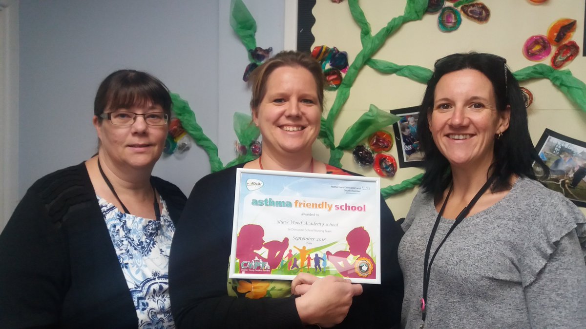 Congratulations to @shawwood1 for becoming an asthma friendly acreddited school. They have put a huge amount of effort in to gaining their award by keeping their children with asthma safe. Congratulations! #asthma #asthmafriendlyschool #inhaler @childrencgrdash @JayneAshby6