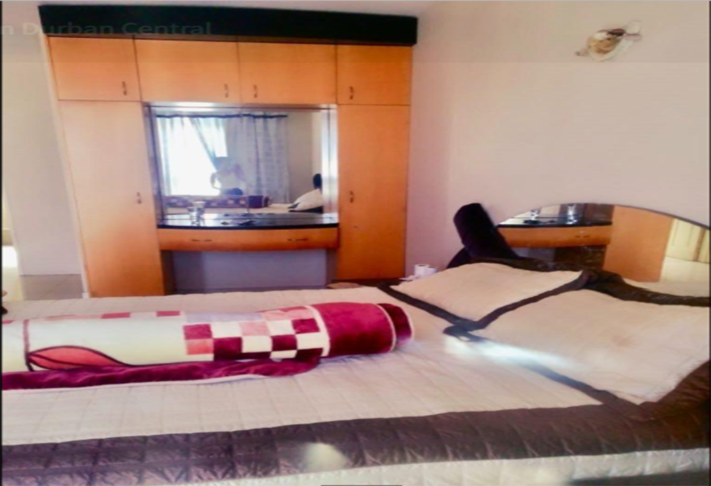 propertInSA's tweet photo. 2 Bedroom #Apartments / #Flat for #Sale in Durban Central
You Are Always On Holiday!!! This 2 bed flat is situated right next to the beach and Garden Court Hotel. Sea views to die!!! It has 2 baths, single lounge and dining area. 
For detail visit: https://t.co/36z8kmxxDN https://t.co/m3QQlKTjKN