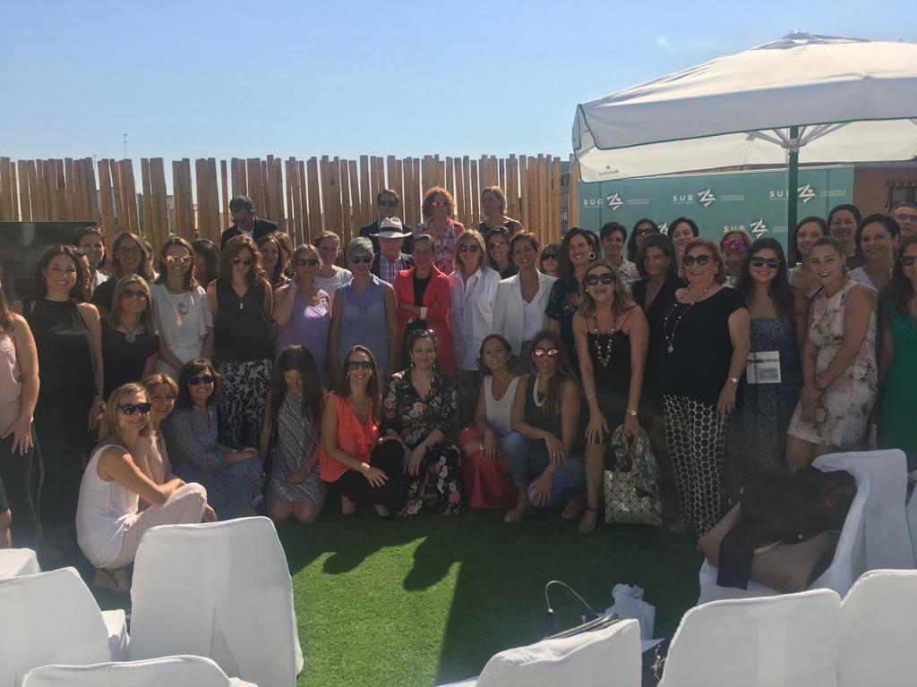 Muchas gracias a todos los asistentes por hacer que #WomanGoOn #Valencia haya sido un éxito.