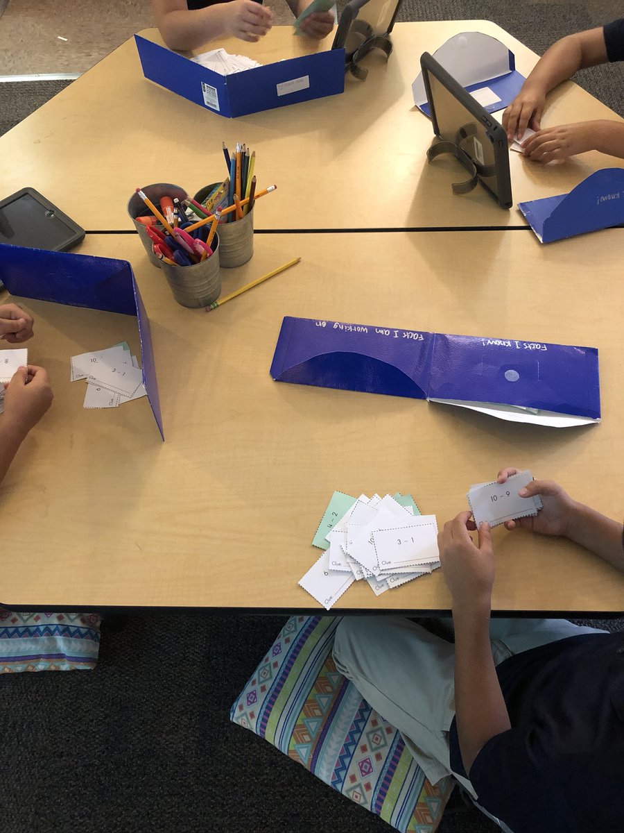 mrsmendozaFBE's tweet image. It’s an great day for some guided math! #CFBMath #FBEBestSchoolEver