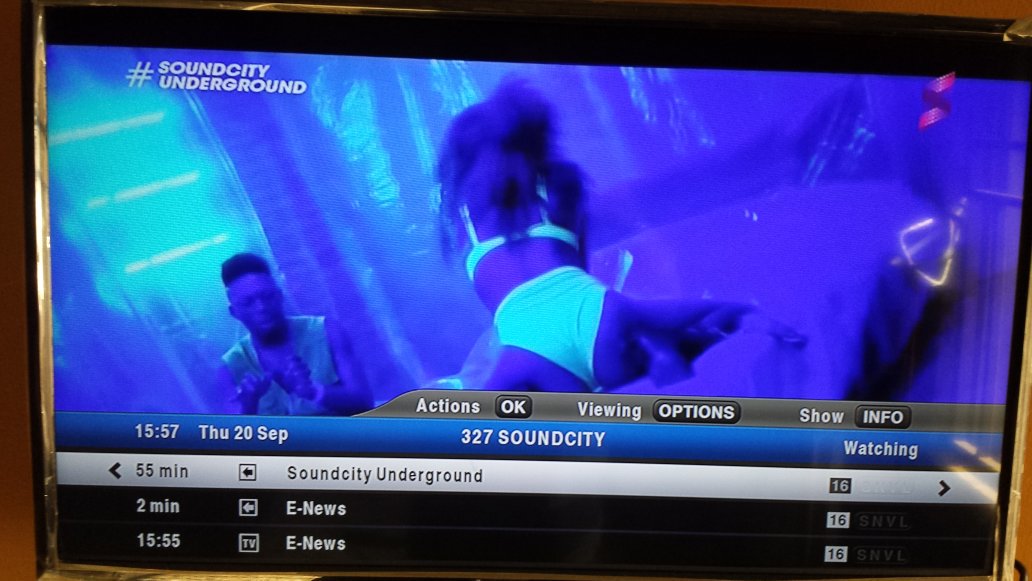MMLTPromotions's tweet photo. #Underground on SoundcityTV #Nowplaying @its_limerick #RuffPlay cc @olamide_YBNL @Olaitan_MM https://t.co/EYYVAaoNnD