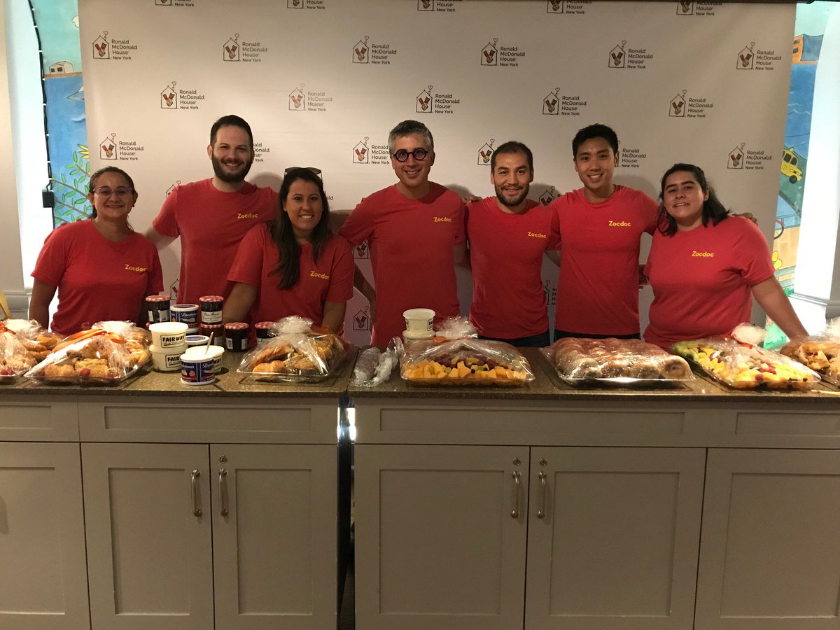 oliver_kharraz's tweet photo. Great tradition at @Zocdoc: serving patients in person. Energizing to volunteer at @rmhnewyork and see how they help patients from around the world see the right doctors by providing them a place to stay. #KindredSpirit #LifeAtZocdoc https://t.co/8plRoDy56M