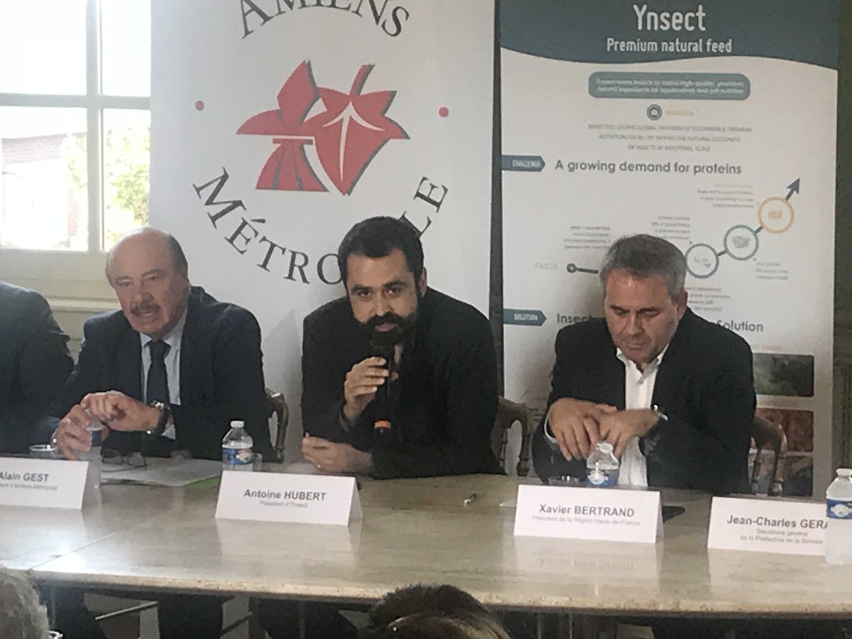 B4C_eu's tweet photo. En direct de la conférence de presse organisée par nos adhérents @AmiensMetropole et @Ynsect pour l'annonce du projet #Ynfarm, i.e l'installation d'une nouvelle ferme verticale d'insectes à Poulainville !
https://t.co/sjAq2pF0lr https://t.co/BRPgKjaXHA