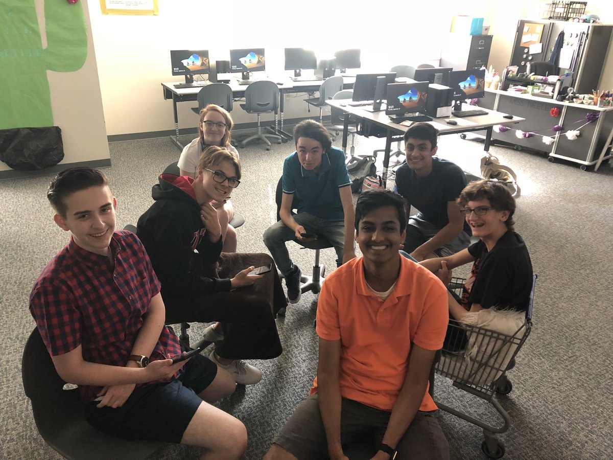 now_mrs_spencer's tweet photo. Timber Creek Debate 2 is working on their communication skills using the game Space Team! #teamcommunicate #TCHSwow @SomerhalderTCHS @TCHSTalon https://t.co/3JZGwIDOER