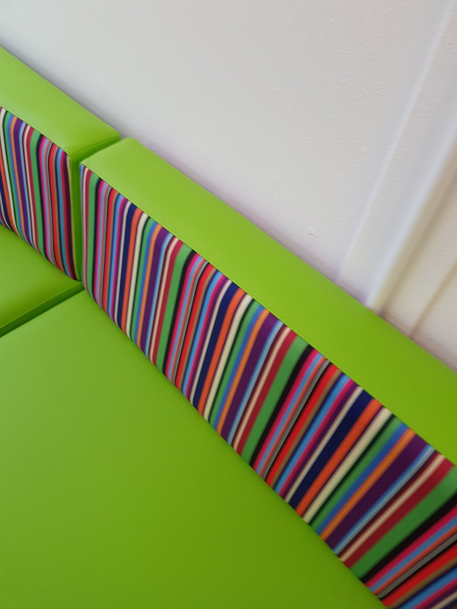 DordonPrimary's tweet image. Exciting things are happening at Dordon today! #librarytransformation