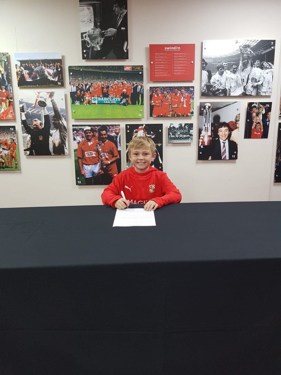 After just under 2 years at the club, our U11s player Finley has successfully passed trials and has been given a contract at Swindon Town FC. A great player who developed a lot with us, takes the next step! Good luck Finley, well deserved 💪🏼⚽️ @JnrPremLeague #Development